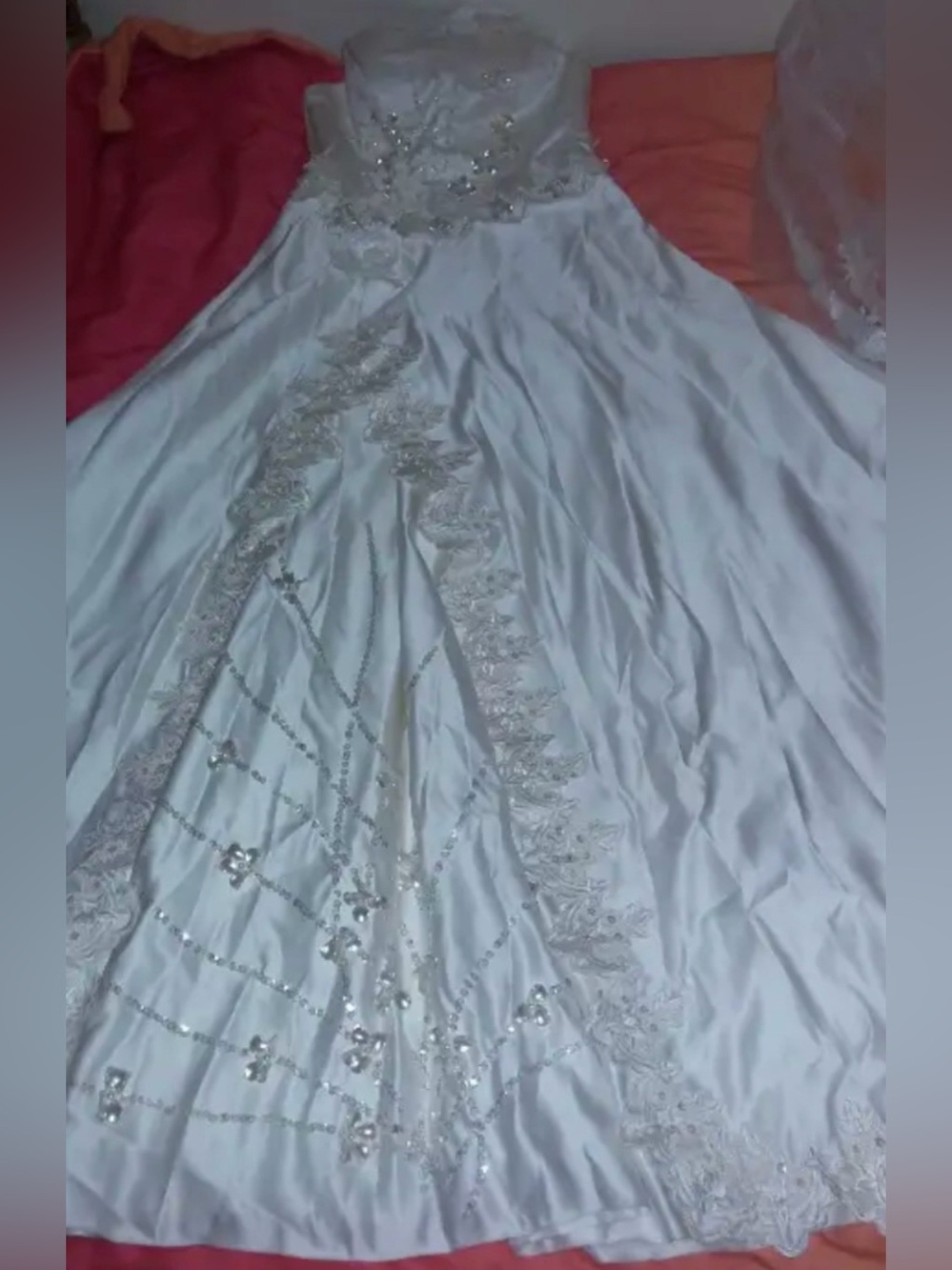 Elegant White Beaded Lace A-Line Wedding Dress